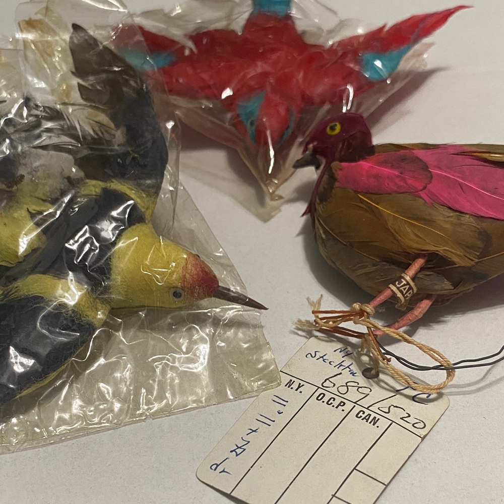 Vintage cotton spun birds (lot # 3)